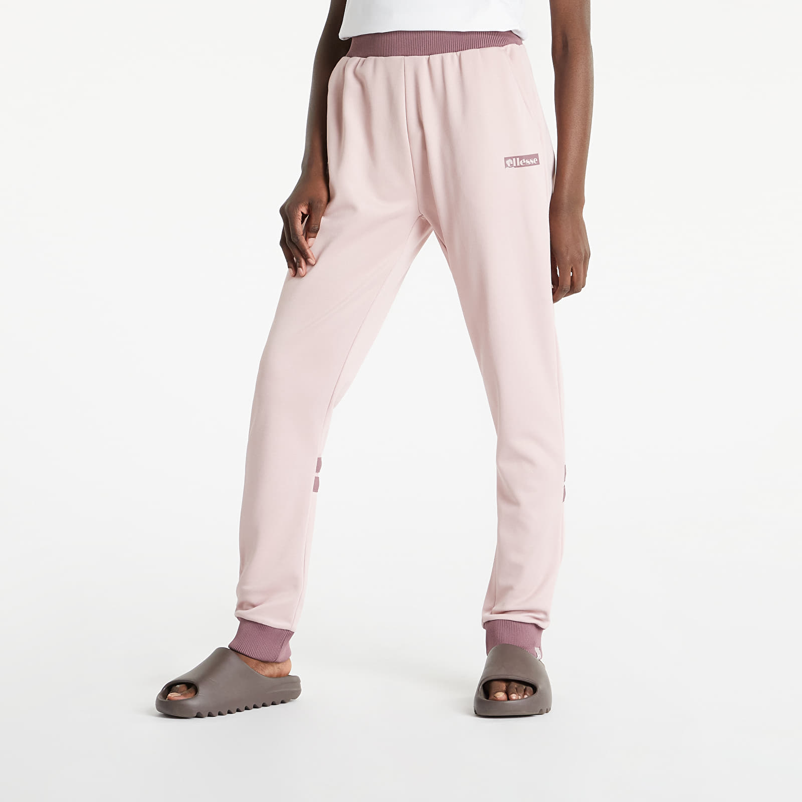 Pants and jeans Ellesse Cater Track Pant Light Pink