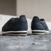 Nike cortez leather hotsell premium black gum