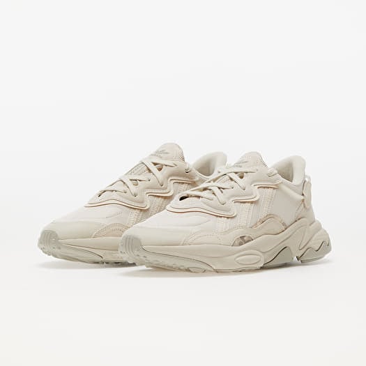 Adidas ozweego hot sale footshop