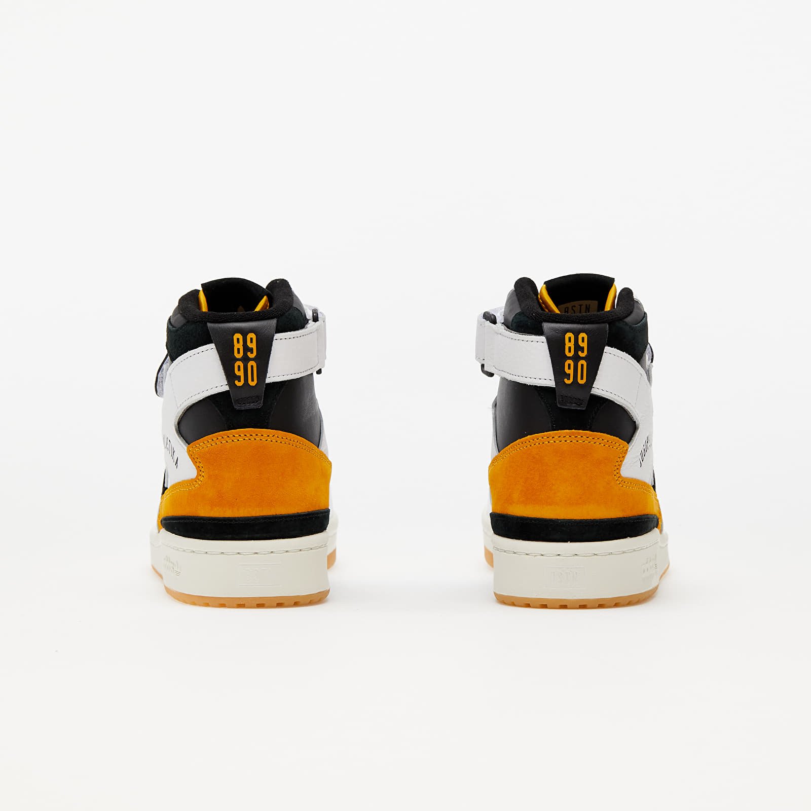 Buty męskie adidas Forum 84 Hi BSTN Ftwr White/ Core Black/ Team Colleg Gold
