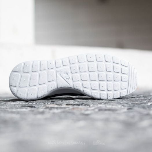 Men s shoes Nike Roshe One SE Black Anthracite Dark Grey Footshop