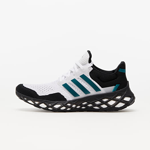 Ultra boost white/legend marine top