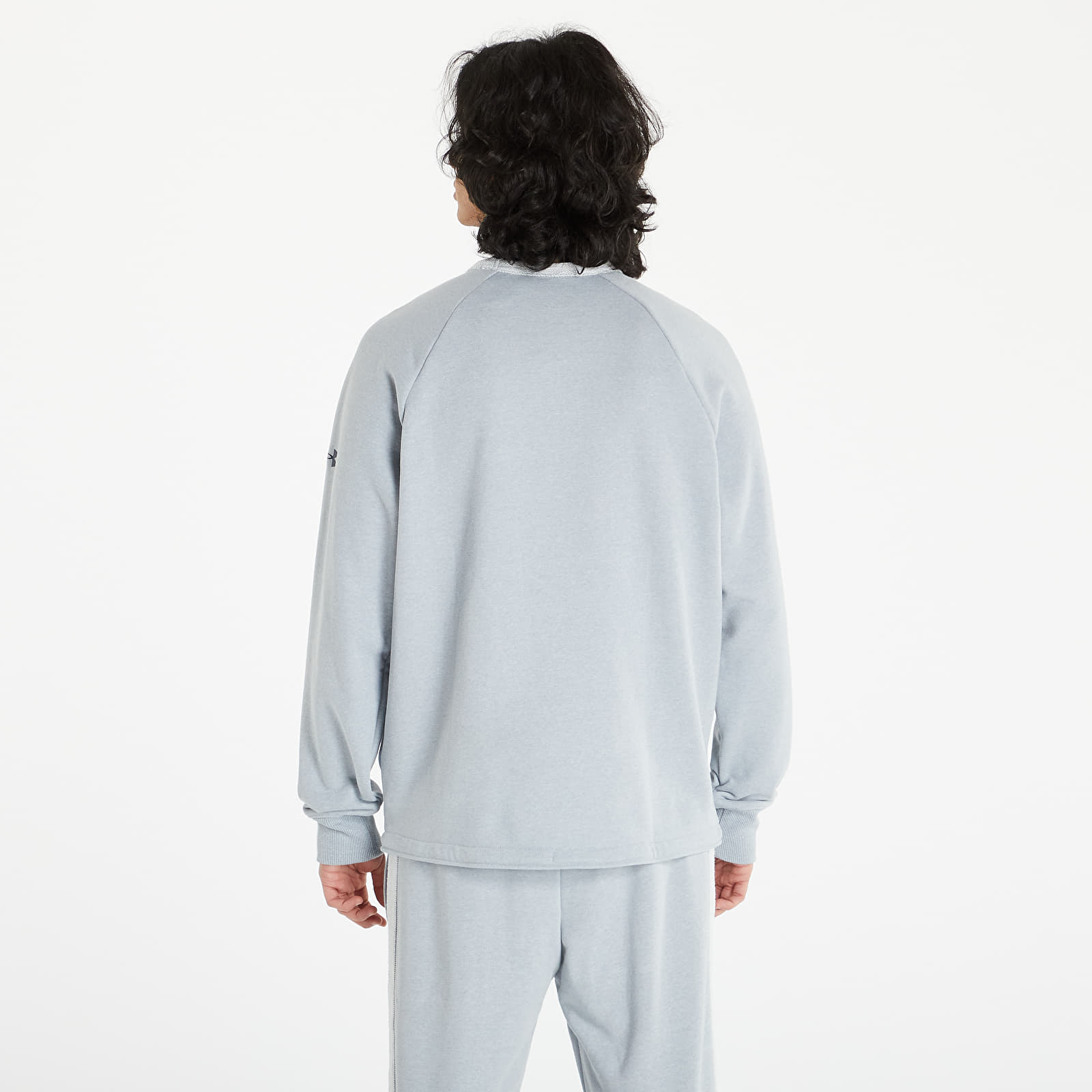 Under armor shop crew neck sweatshirt