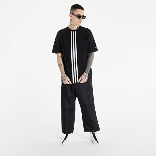 Y-3 / M CH1 SS TEE - CF STRIPES/Tシャツ/M/コットン/BLK/HG6095 T-shirts Y-3 M Ch1 Short Sleeve Cf Stripes Tee Black | Footshop