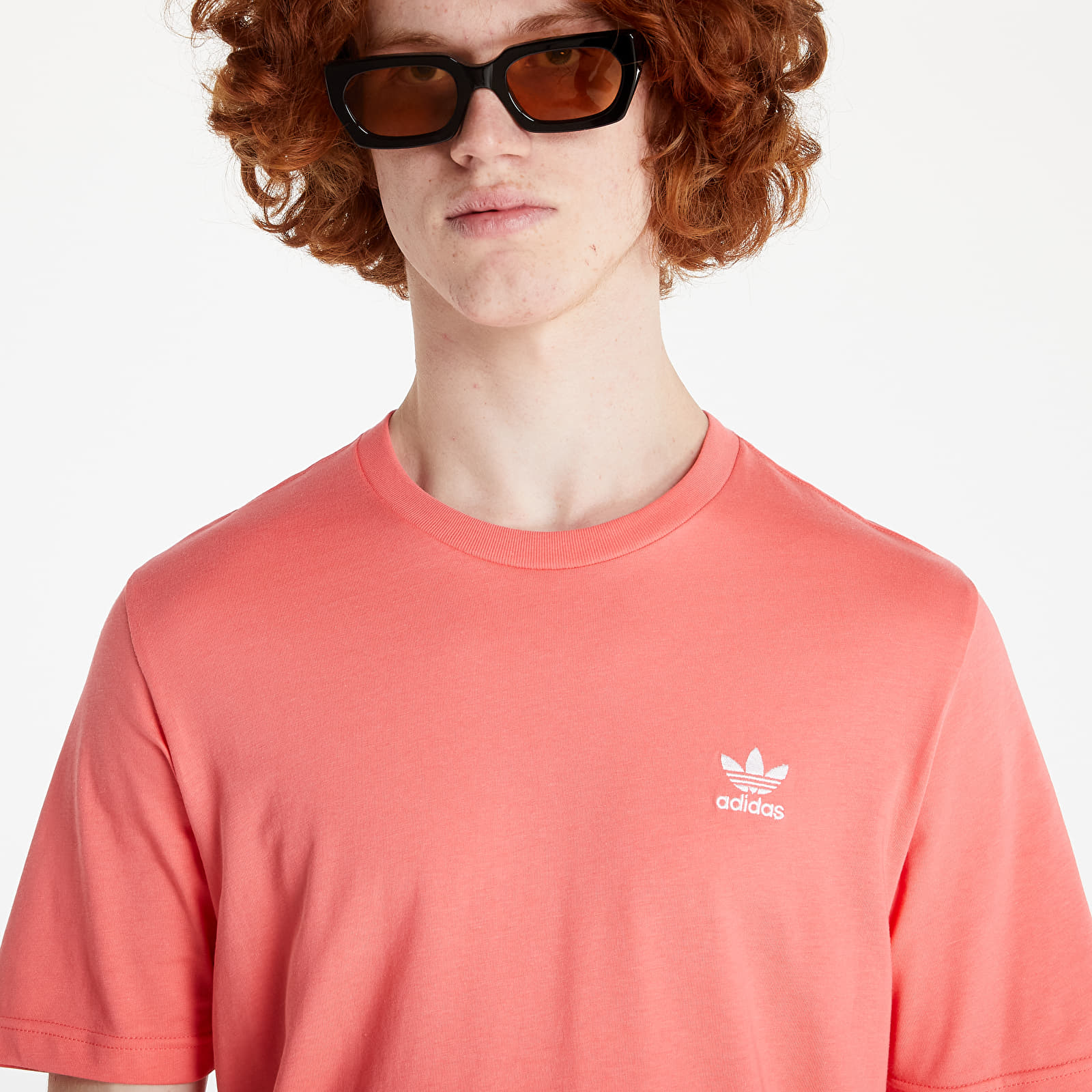 T-paidat adidas Essential Tee Semi Turbo