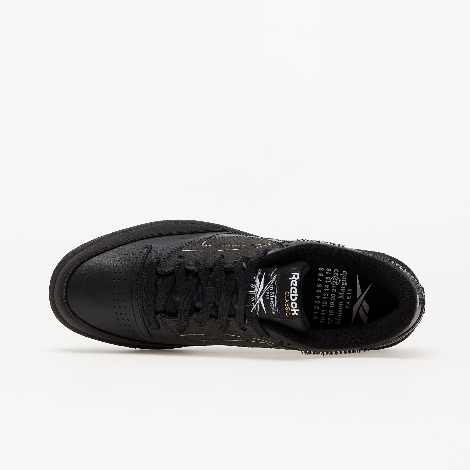 Herren Sneaker und Schuhe Reebok x Maison Margiela PROJECT 0 Club C Memory Of Shoes Black