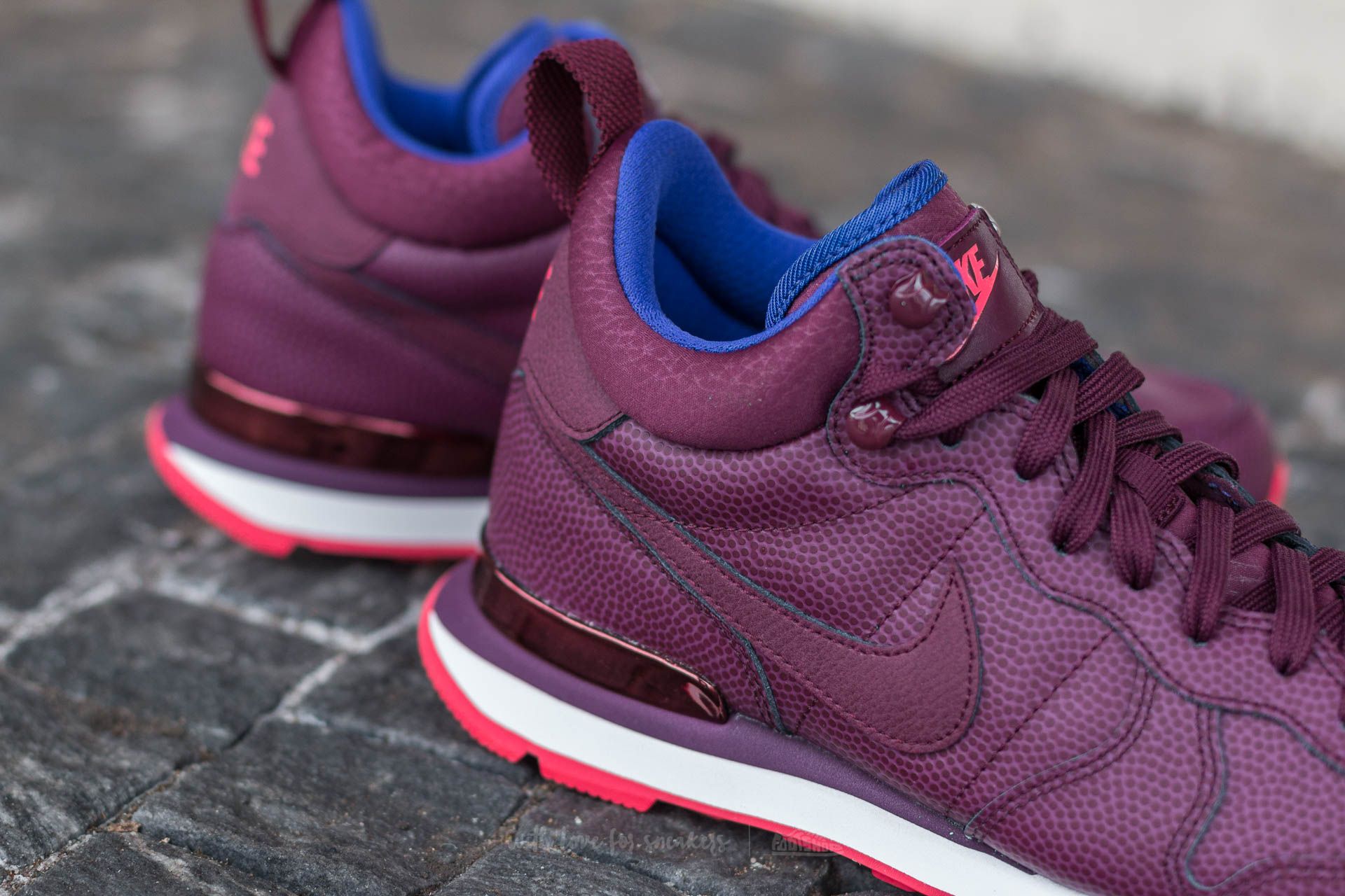 Nike internationalist mid leather shop