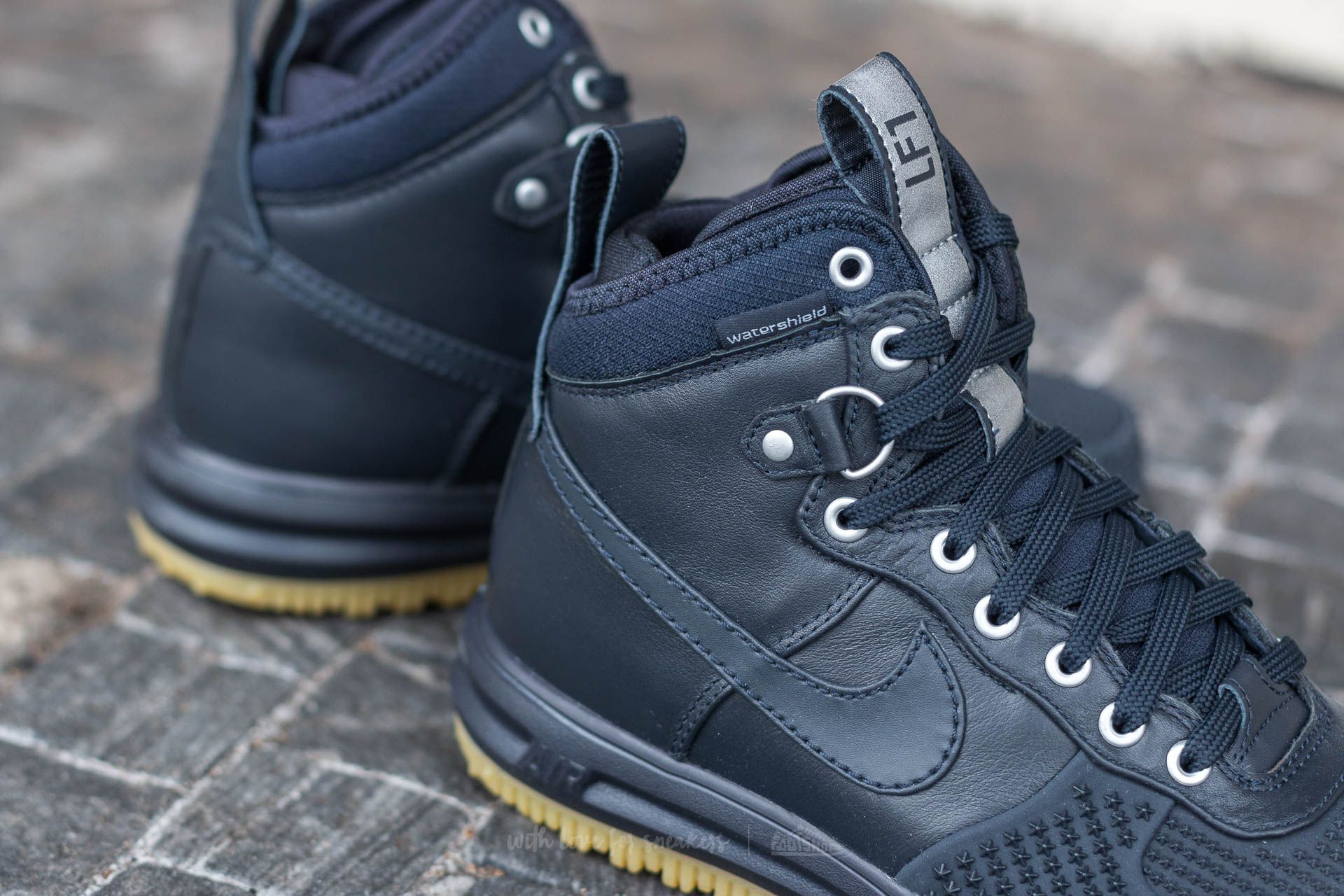 Lunar force 1 sales duckboot dark obsidian