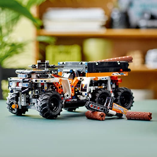 LEGO kits LEGO Technic 42139 All Terrain Vehicle Footshop