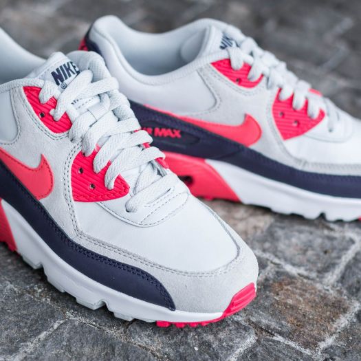 Nike 833376 2025