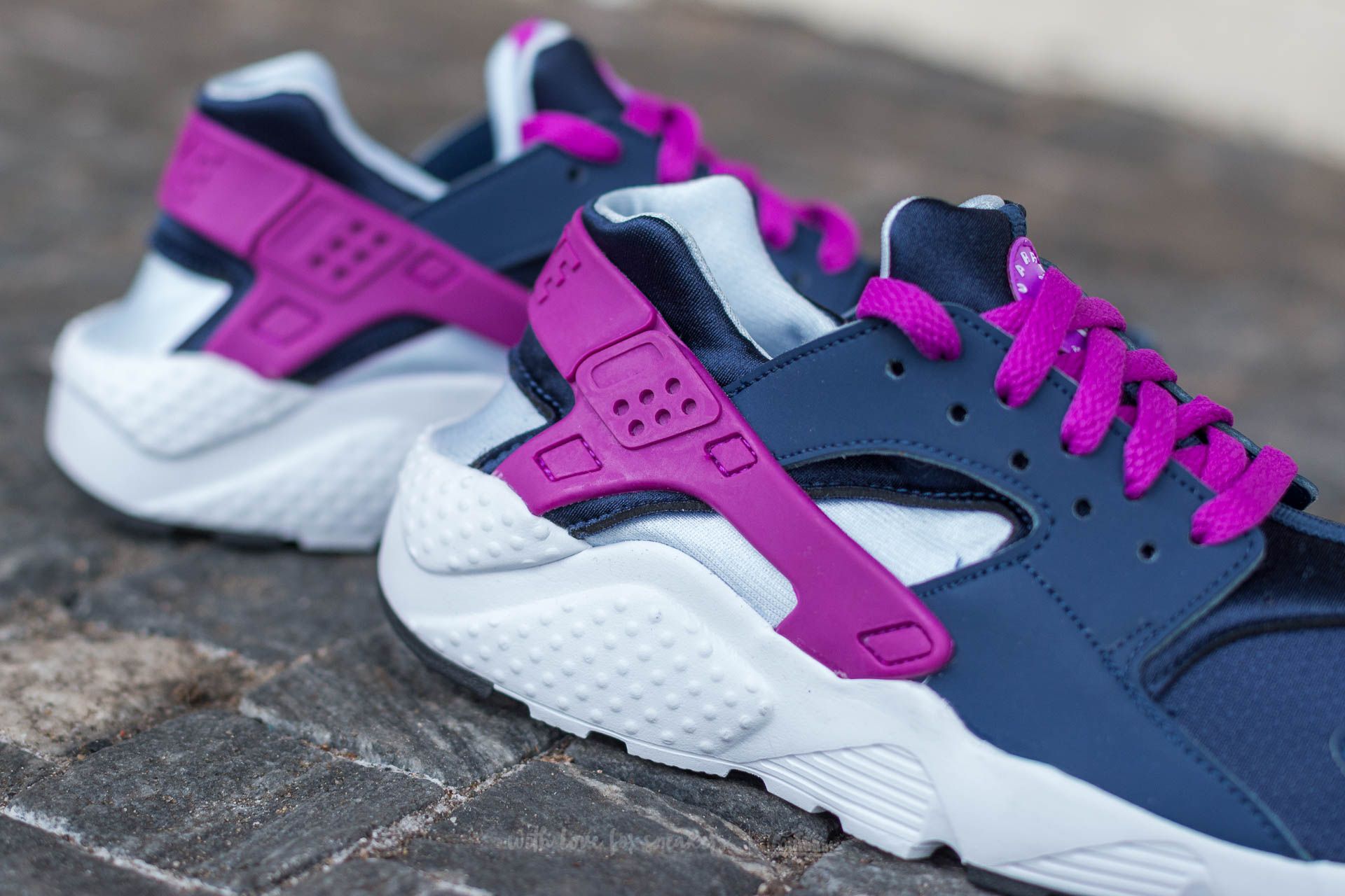 Women's shoes Nike Huarache Run (GS) Midnight Navy/ Hyper Violet