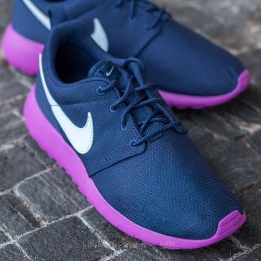 Zapatillas mujer Nike Roshe One GS Midnight Navy Blue Tint Footshop