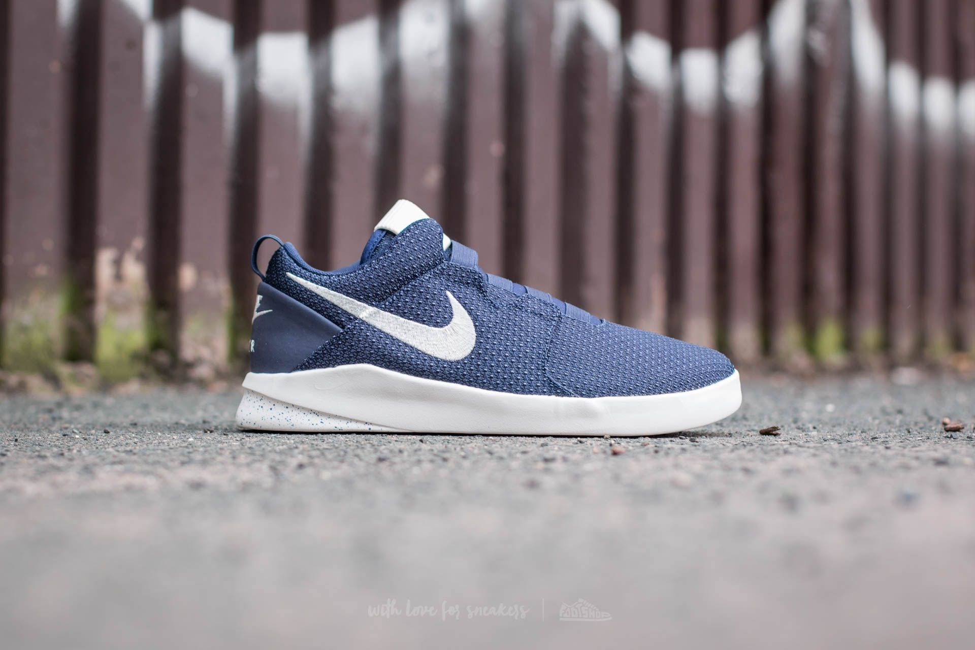 Pánské tenisky a boty Nike Shibusa Midnight Navy/ Sail-Omega Blue