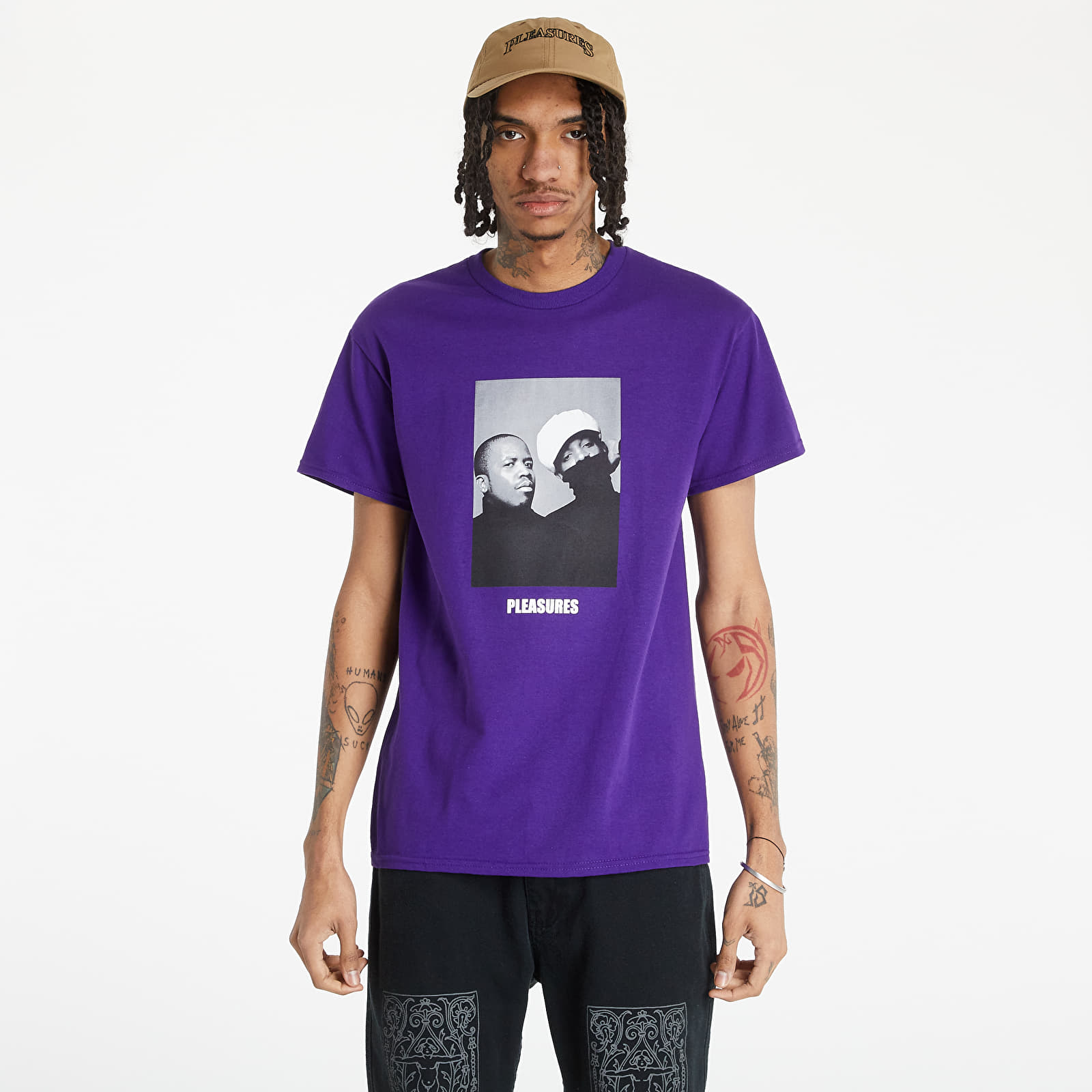 PLEASURES 関税込 クエンチTシャツ 666382.jpg