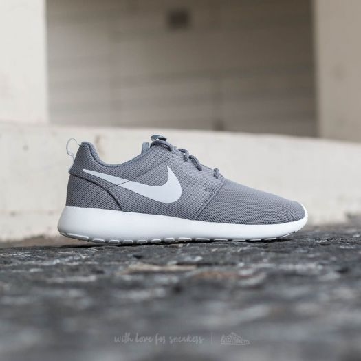 Women's shoes Nike W Roshe One Cool Grey/ Pure Platinum Footshop
