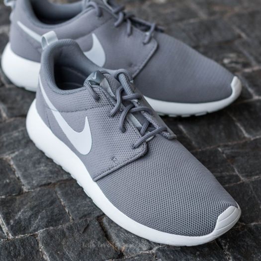 w nike roshe one