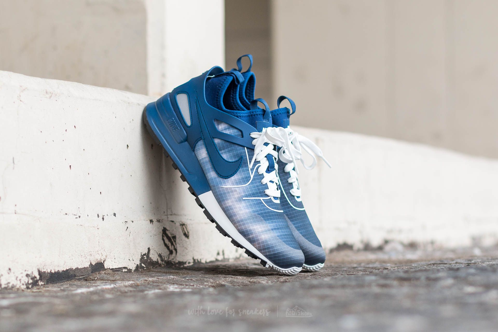 Nike air pegasus 89 tech clearance