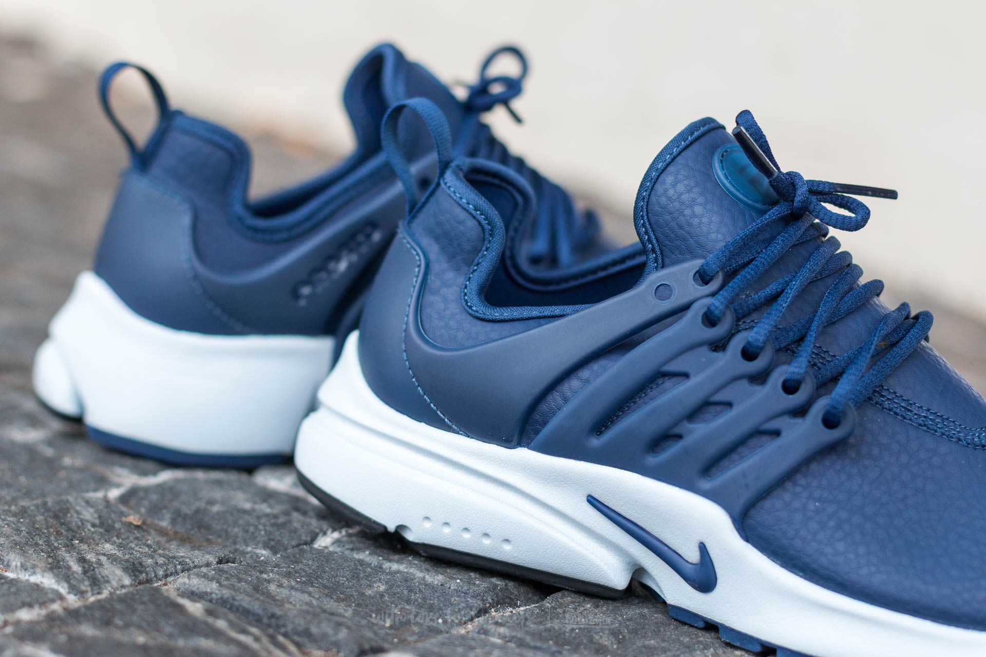 Women's shoes Nike W Air Presto Premium Midnight Navy/ Midnight Navy
