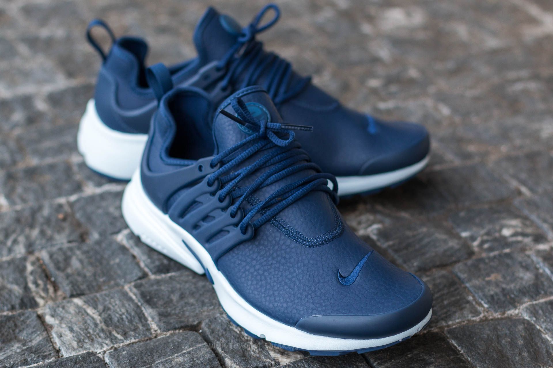 Women s shoes Nike W Air Presto Premium Midnight Navy Midnight Navy Footshop