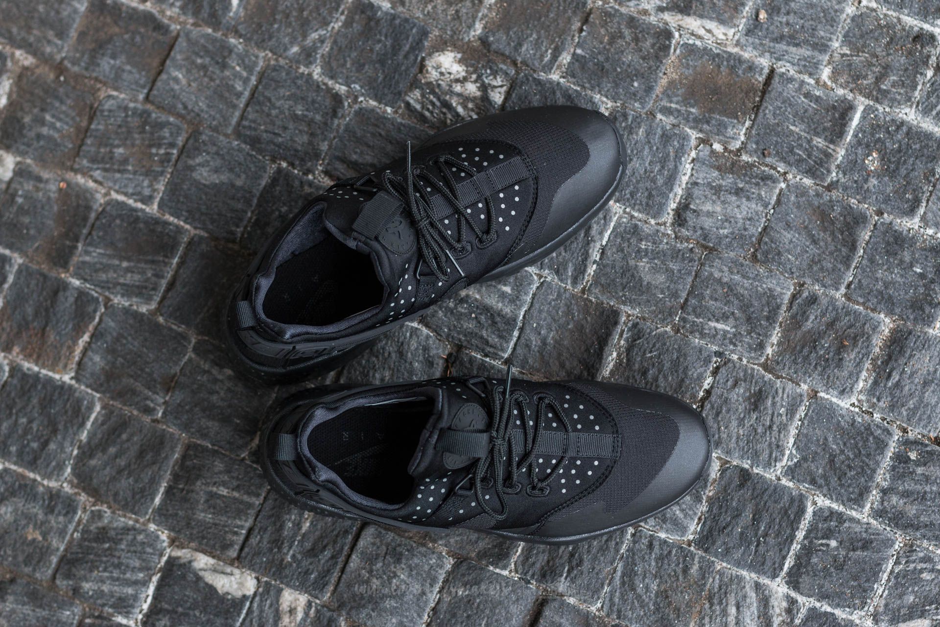 Men's shoes Nike Air Huarache Utility Black/ Black-Black