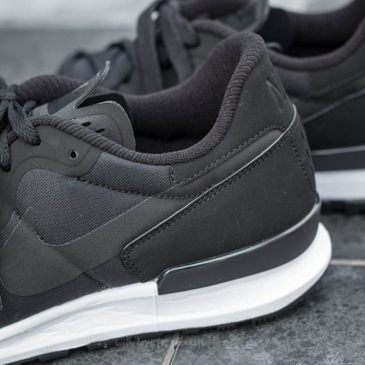 Nike air berwuda black top
