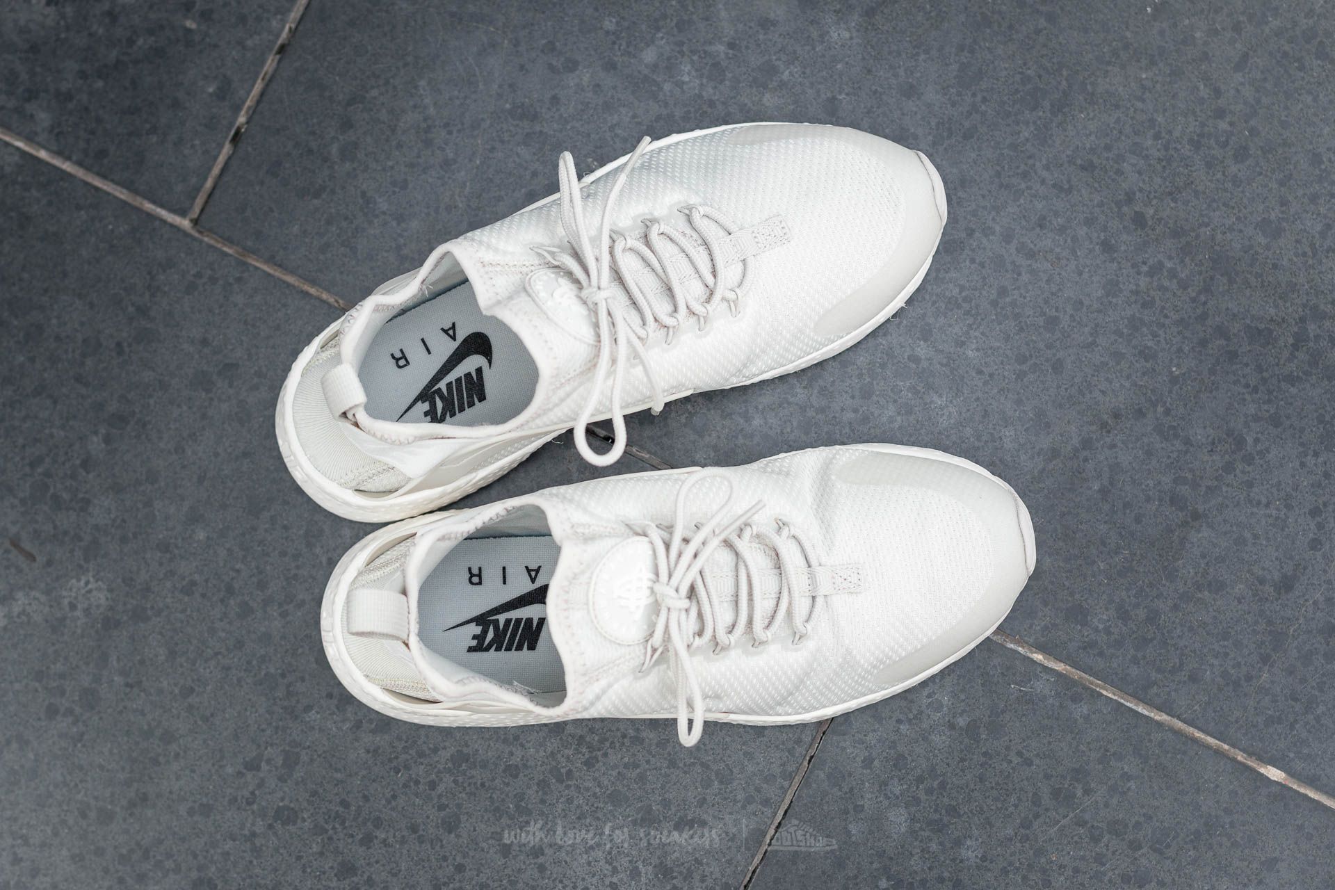 Dámské tenisky a boty Nike W Air Huarache Run Ultra Light Bone/ Light Bone-Sail