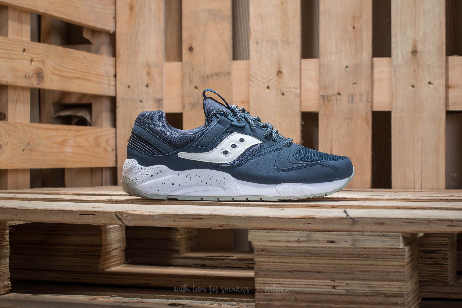 Scarpe uomo Saucony Grid 9000 Navy/ White 