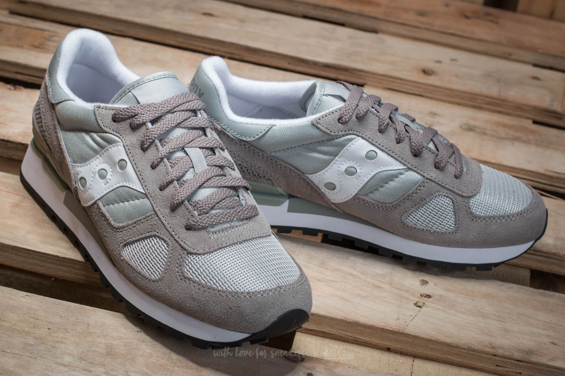 Saucony shadow deals 3000 mens white