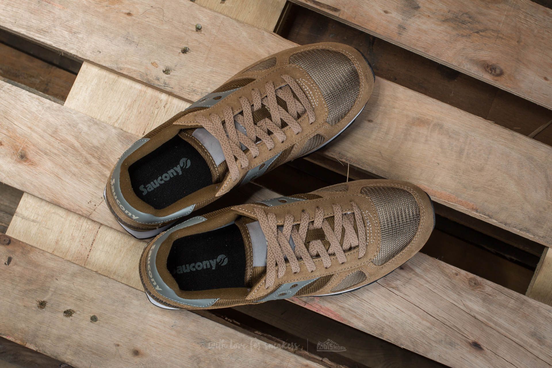 Saucony shadow taupe sales green