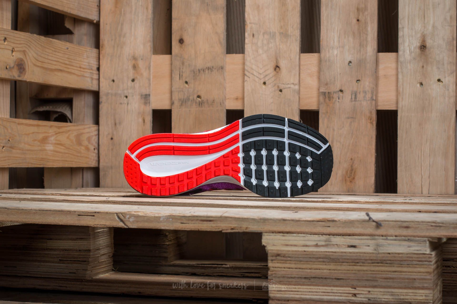 Naisten kengät Nike Zoom Pegasus 32 (GS) Vivid Purple/ Black-Bright Crimson