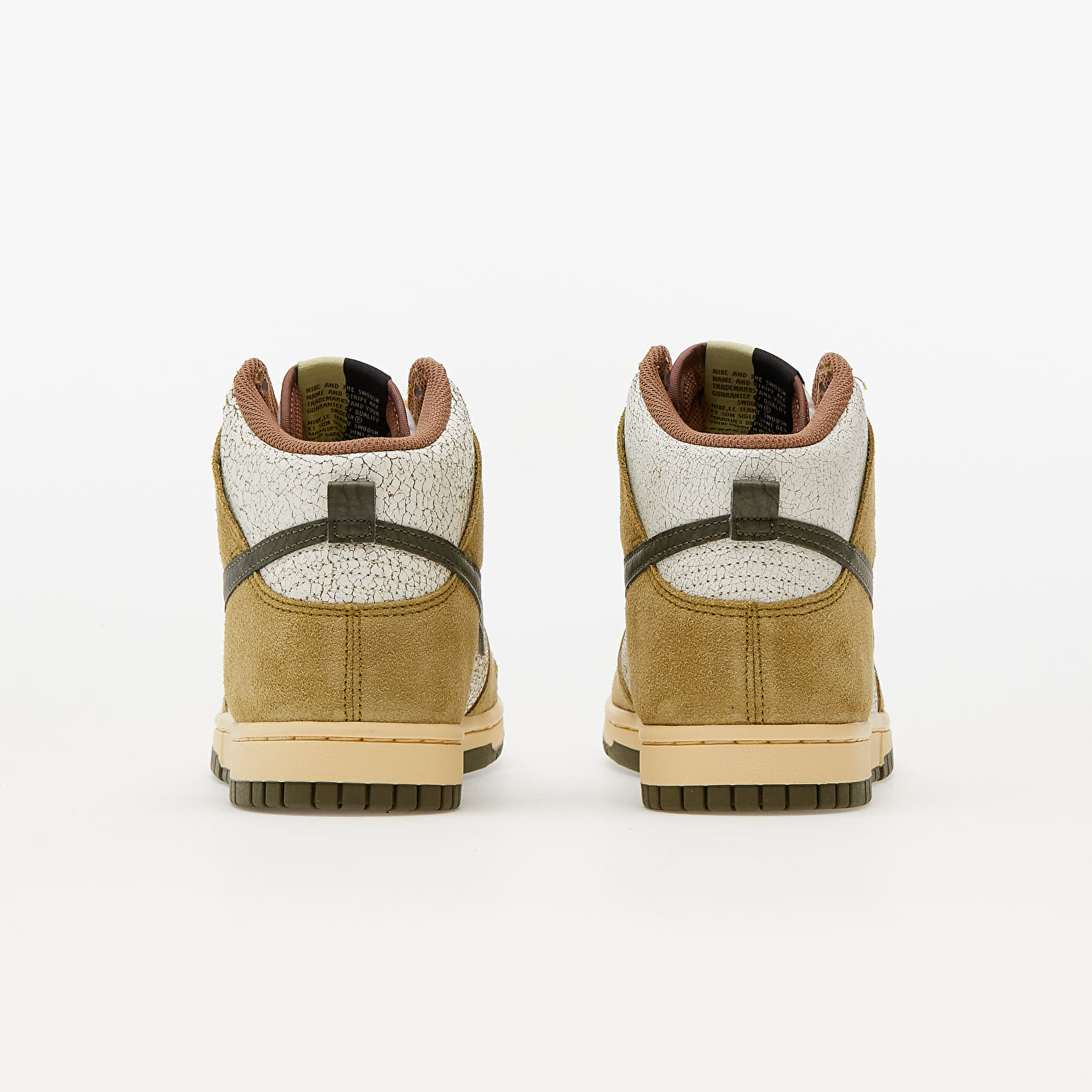 Férfi cipők Nike Dunk Hi Retro Re-Raw Coriander/ Medium Olive-Sail-Team Red