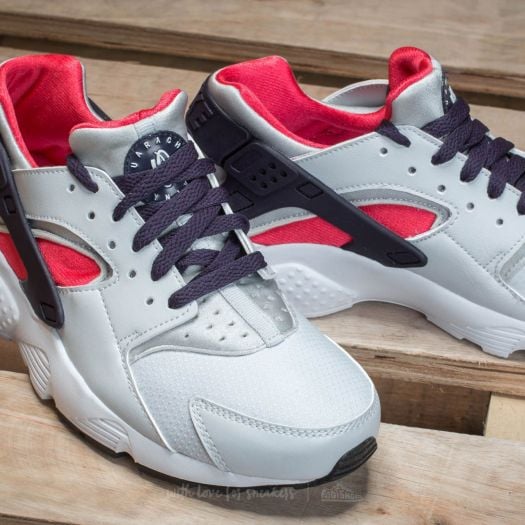 Women s shoes Nike Huarache Run GS Pure Platinum Purple Dynasty