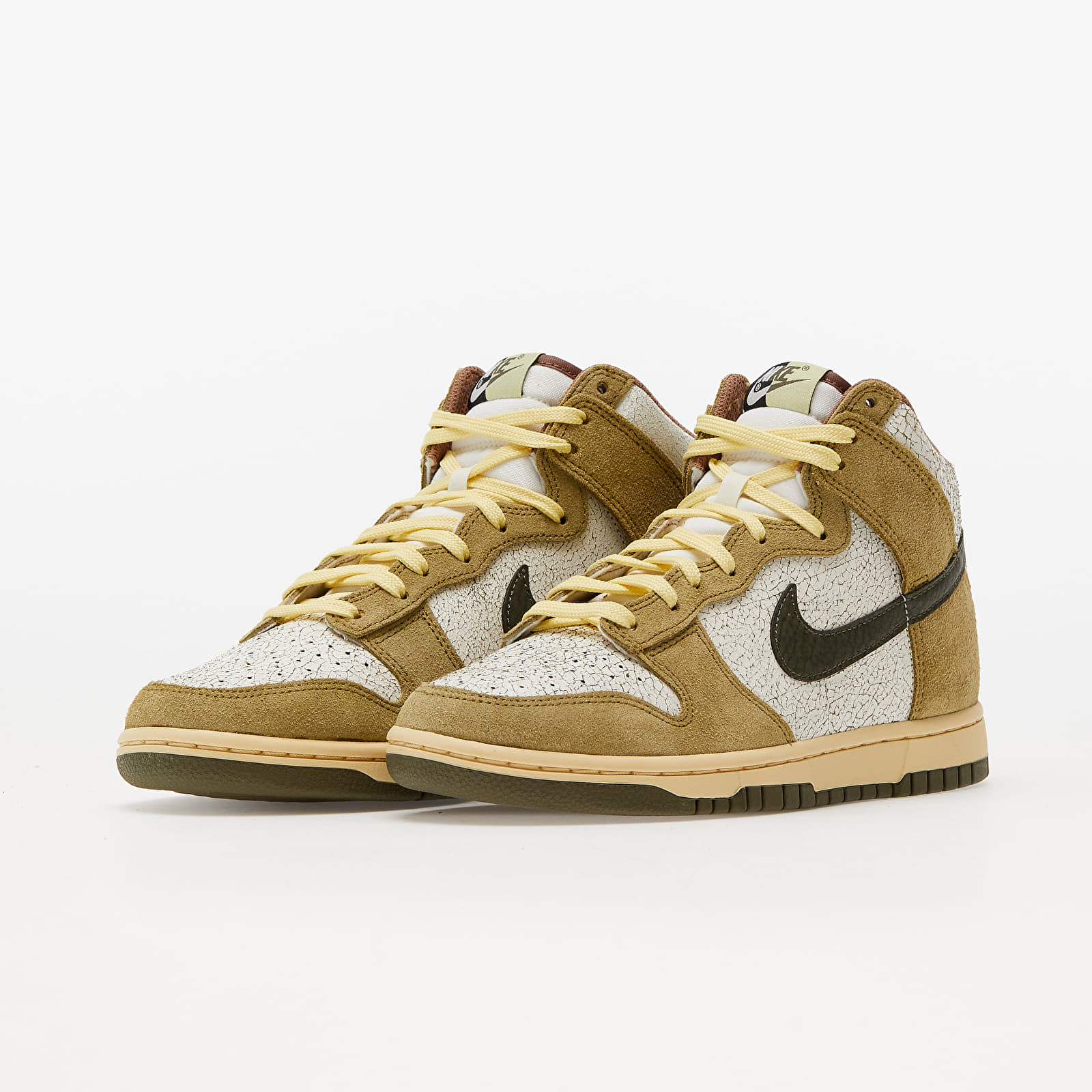 Férfi cipők Nike Dunk Hi Retro Re-Raw Coriander/ Medium Olive-Sail-Team Red