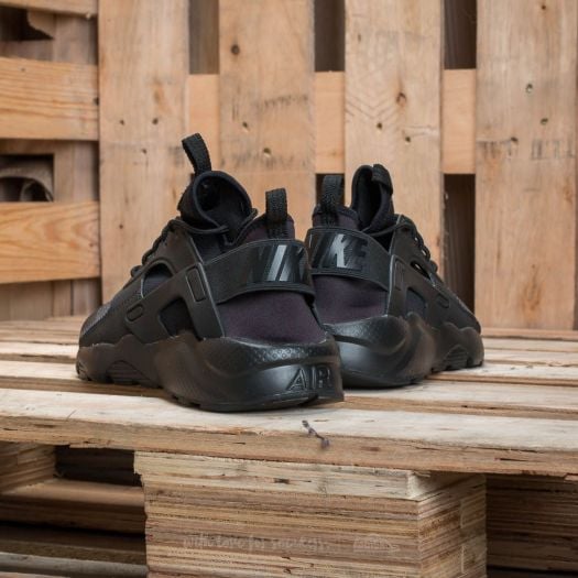 Air huarache run ultra all deals black