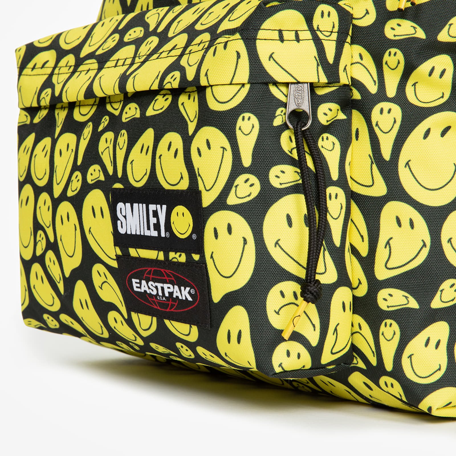 Раници EASTPAK Padded Pak'r Backpack Smiley Stretch Yellow