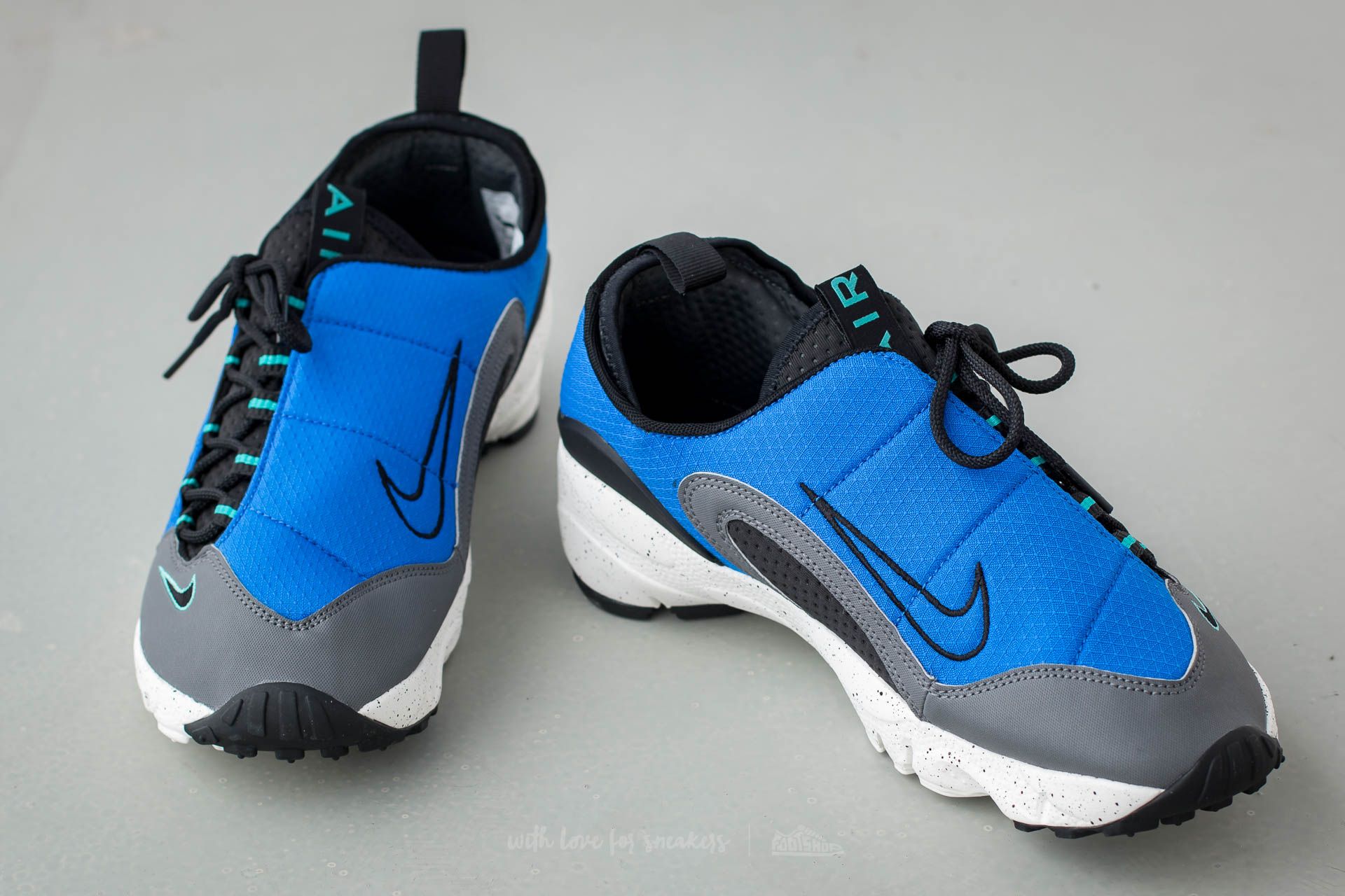 靴 Nike Air Footscape NM Hyper Cobalt/Black Nike Air Footscape NM Sneaker in Hyper Cobalt | Hypebeast