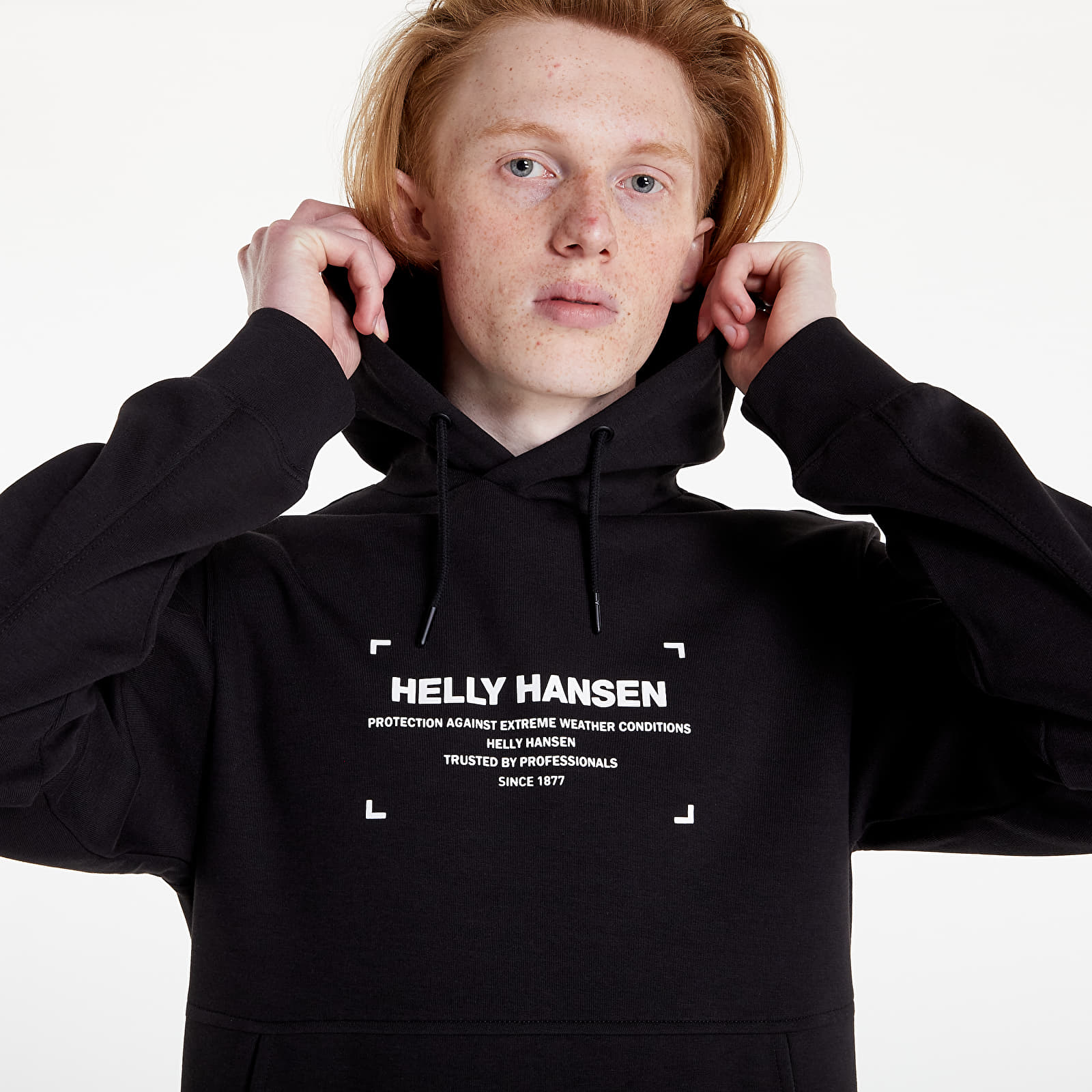 Helly hansen hoodie hotsell black