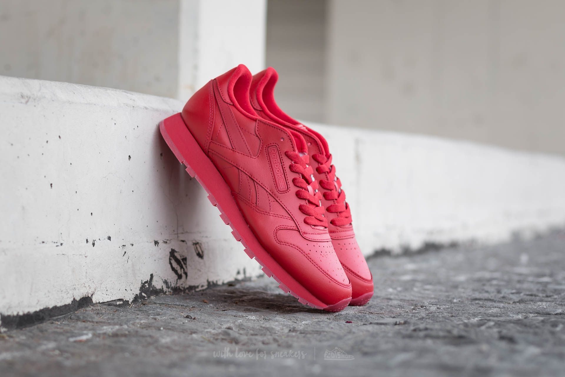 All red reebok classics shop