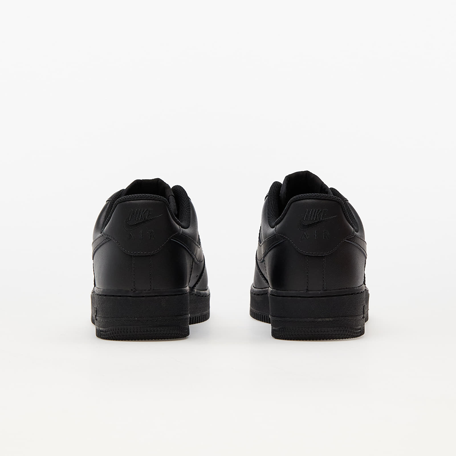 Мужская обувь Nike Air Force 1 '07 Black/ Black