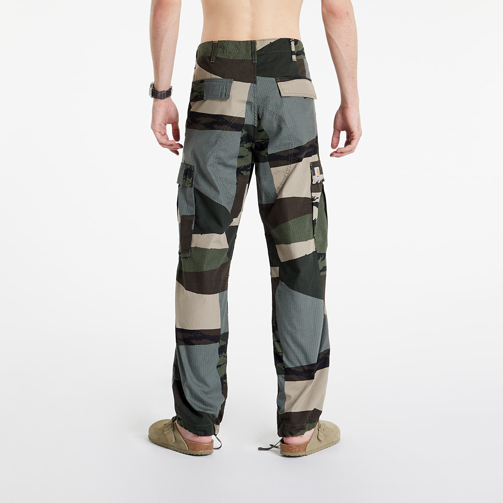 Pantalons Carhartt WIP Regular Cargo Pant Camo Mend Rinsed
