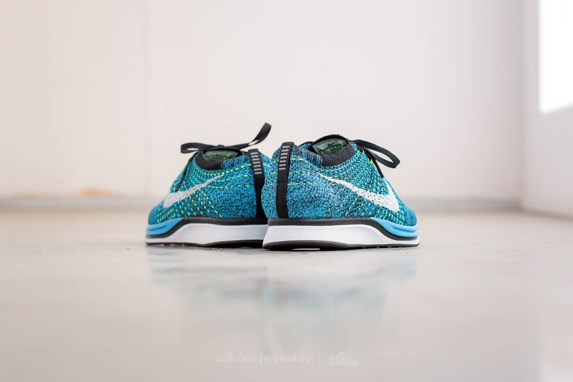 Nike flyknit racer blue cactus store
