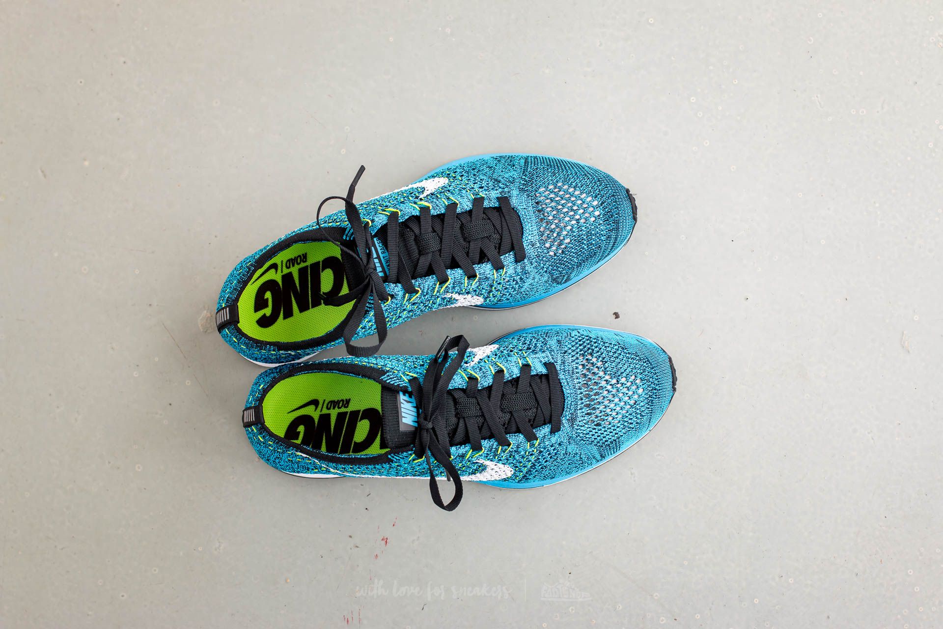 Chaussures et baskets homme Nike Flyknit Racer Blue Glow White