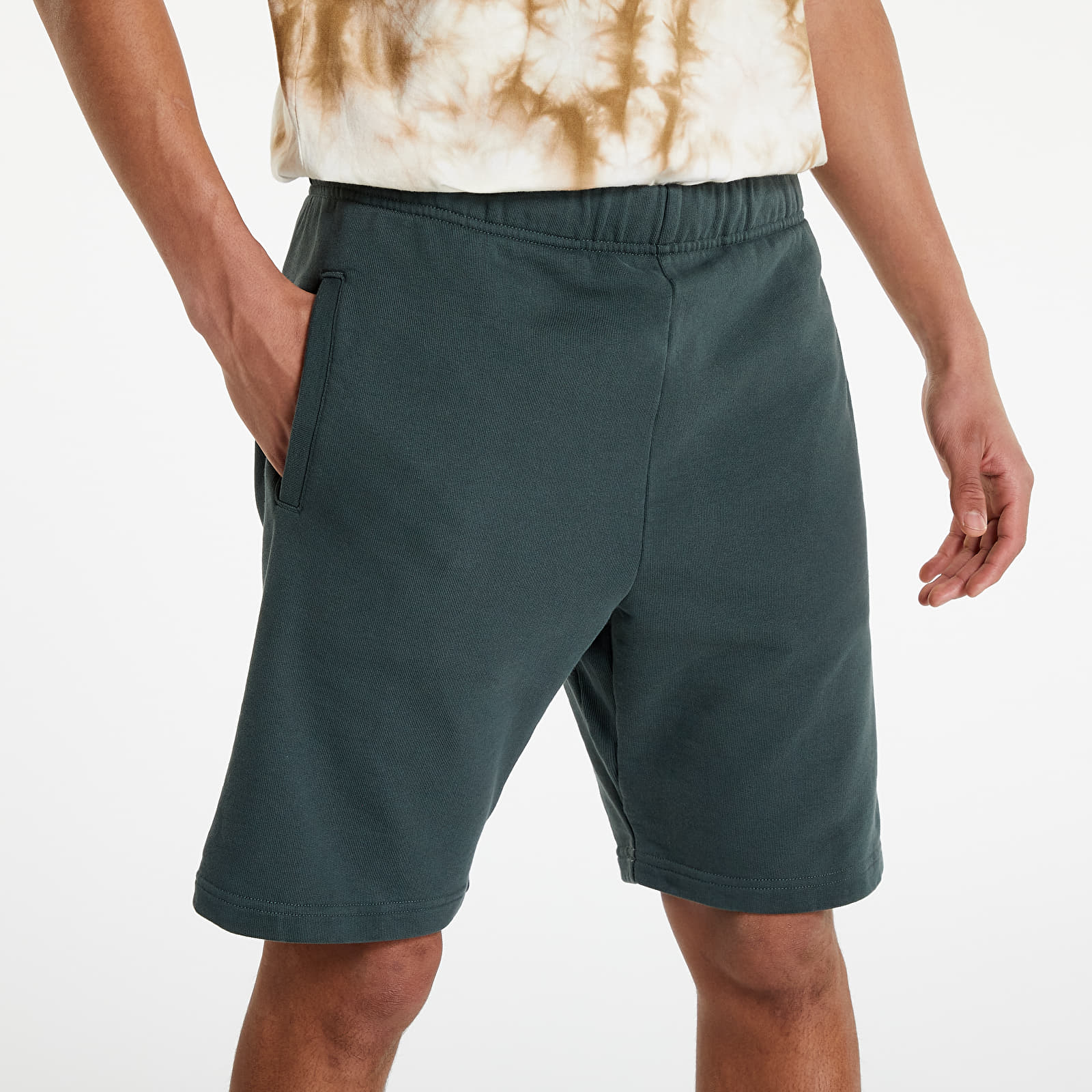 Rövidnadrágok Carhartt WIP Pocket Sweat Short Hemlock Green