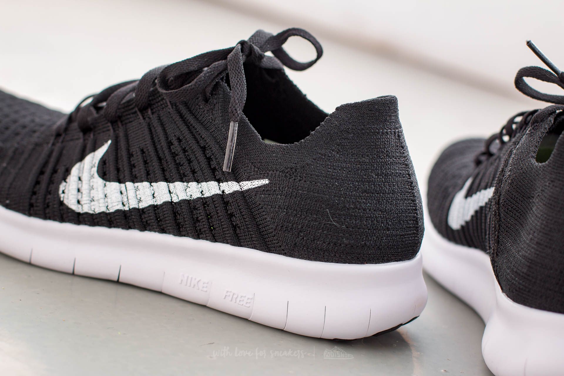 Herenschoenen Nike Free Runner Flyknit Black/ White
