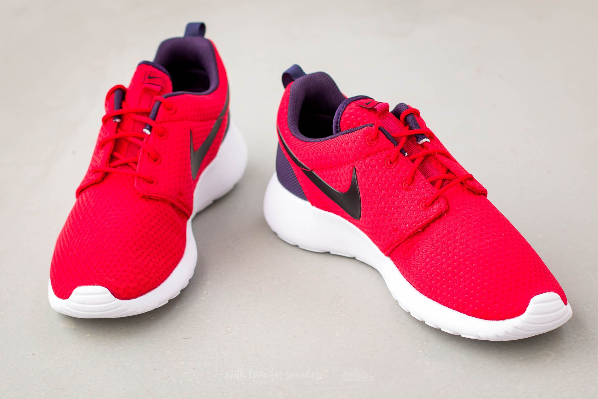 Roshe one red and white mens outlet