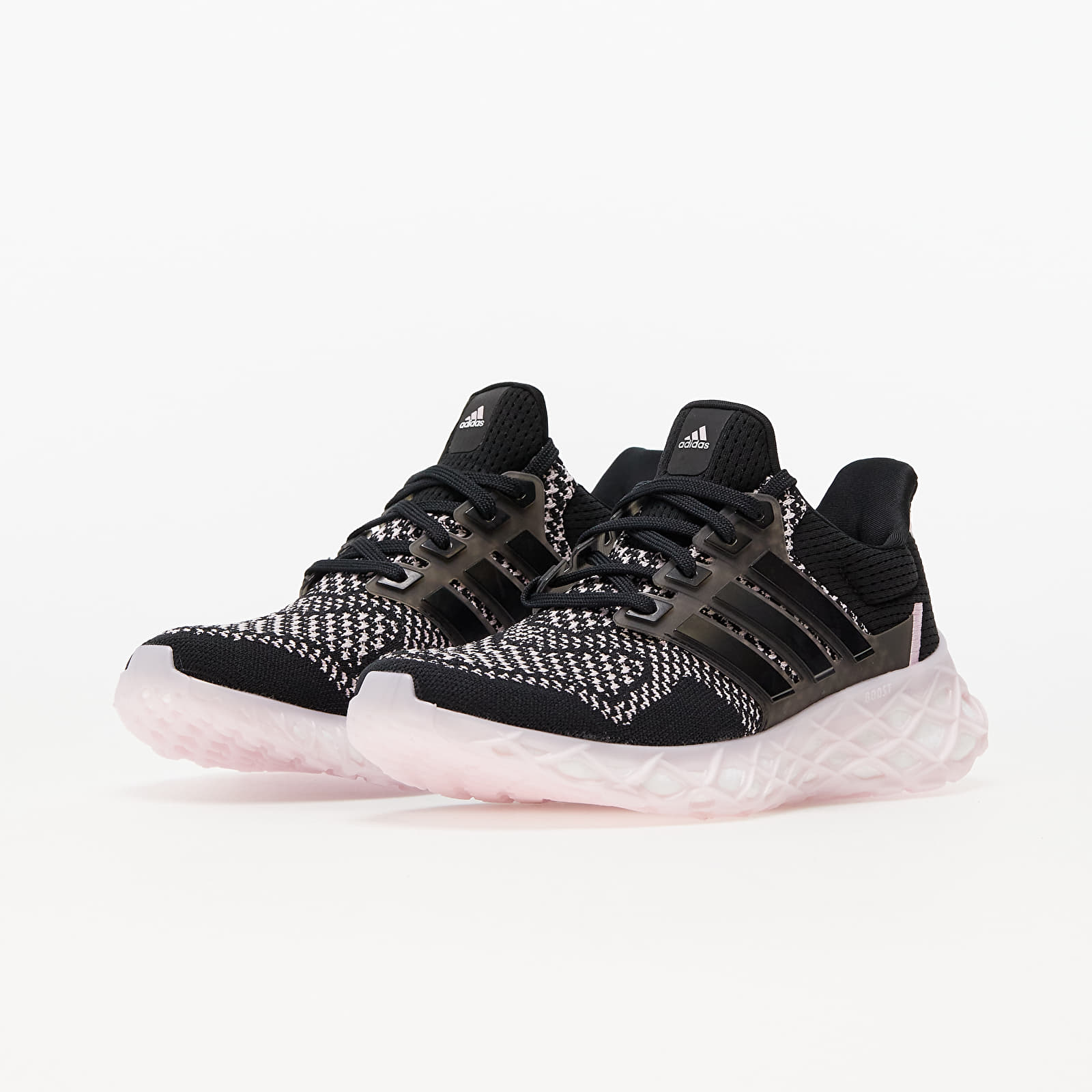 Black and pink ultra boost online