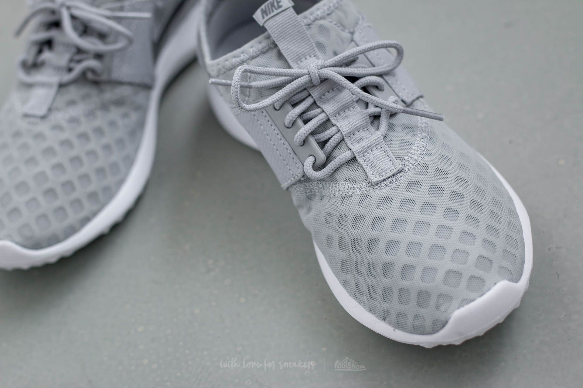Women s shoes Nike Wmns Juvenate Wolf Grey Cool Grey White Footshop