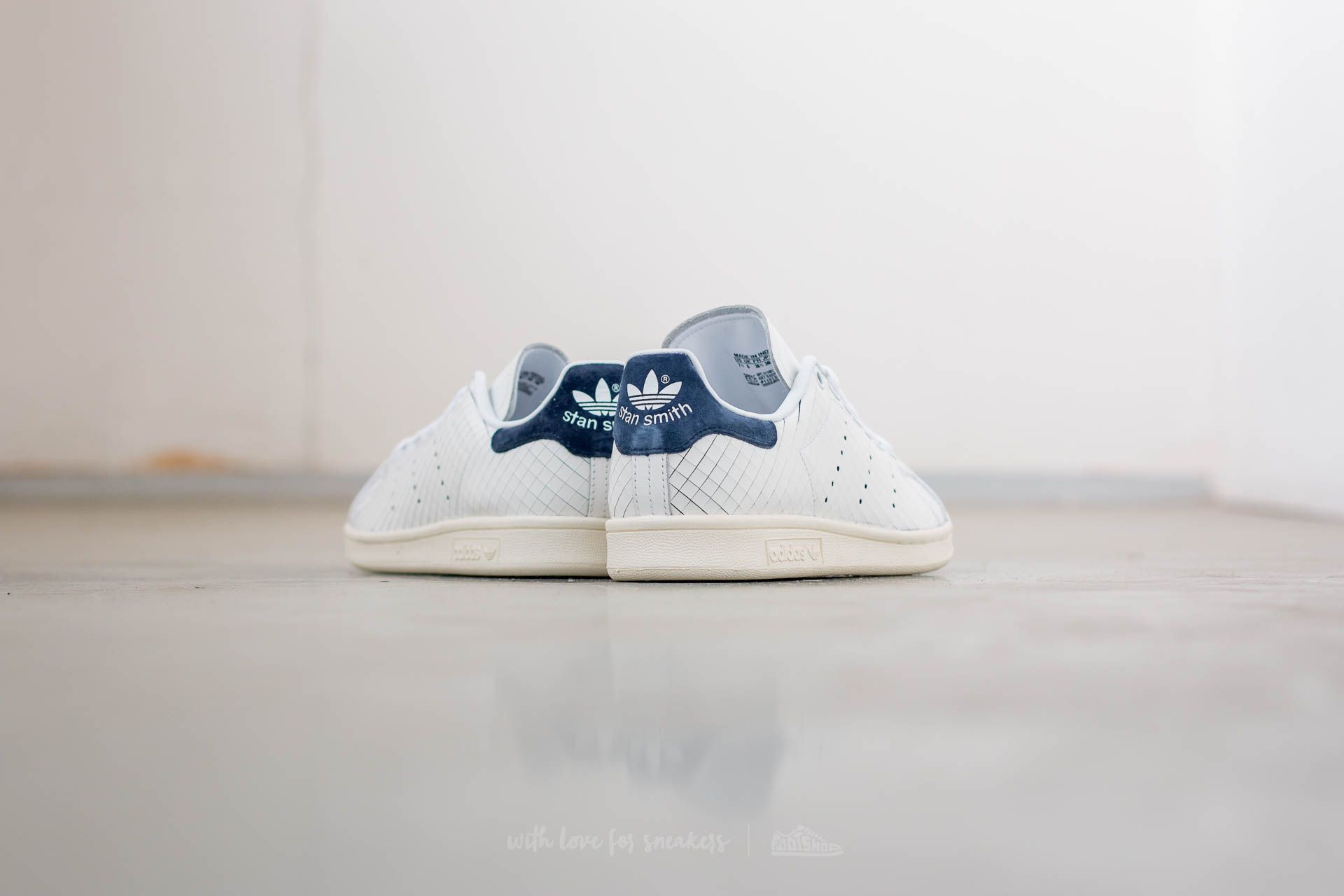 Damen Sneaker und Schuhe adidas Stan Smith W Ftw White/ Ftw White/ Collegiate Navy