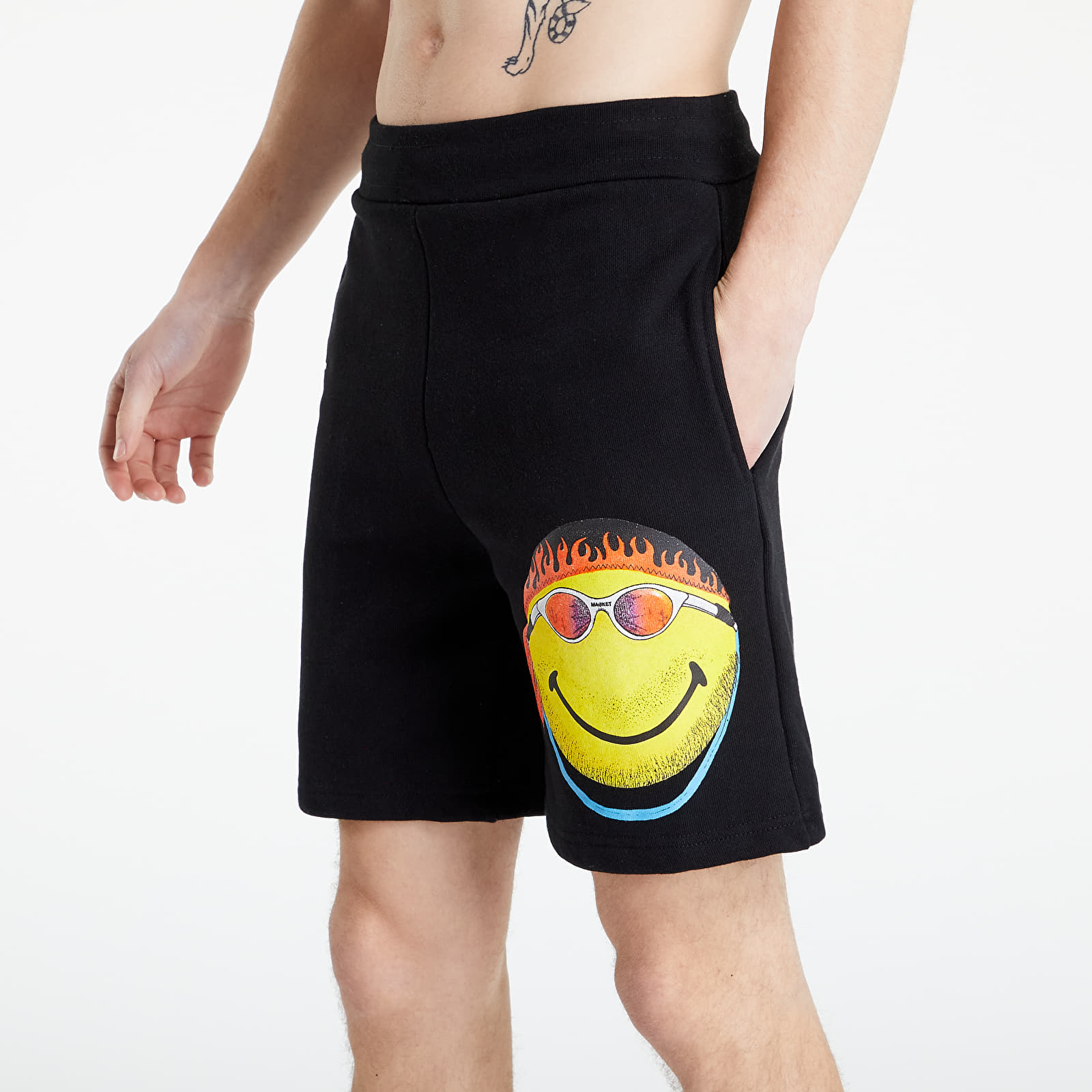 Pantaloni scurți MARKET Smiley Don'T Happy, Be Worry Sweatshorts Black