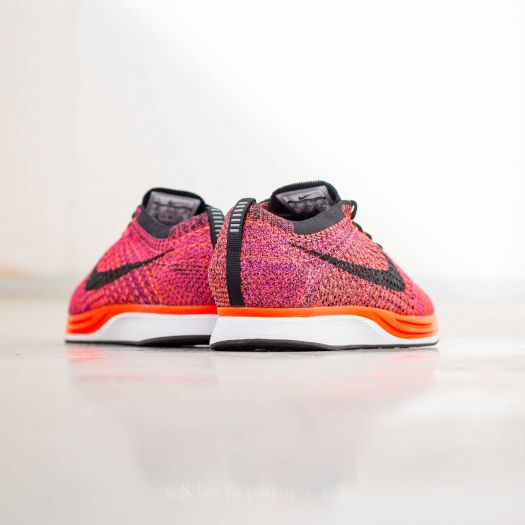 Nike Flyknit Racer